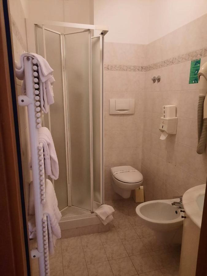 Hotel Giada Силви Марина Екстериор снимка