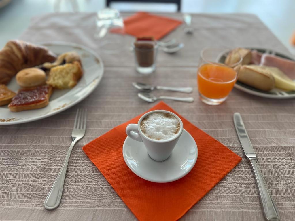 Hotel Giada Силви Марина Екстериор снимка
