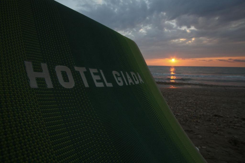Hotel Giada Силви Марина Екстериор снимка