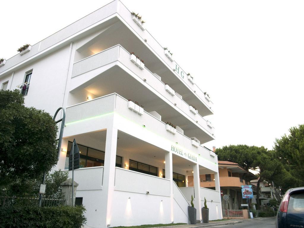 Hotel Giada Силви Марина Екстериор снимка
